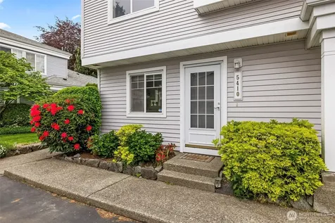 5410 S 236th Place Kent WA 98032