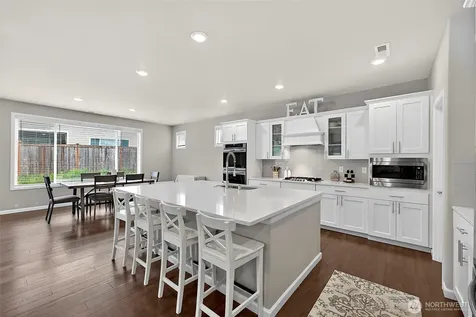 18506 128th Avenue Ct E Puyallup WA 98374