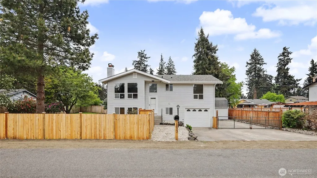 16823 15th Avenue E Spanaway WA 98387