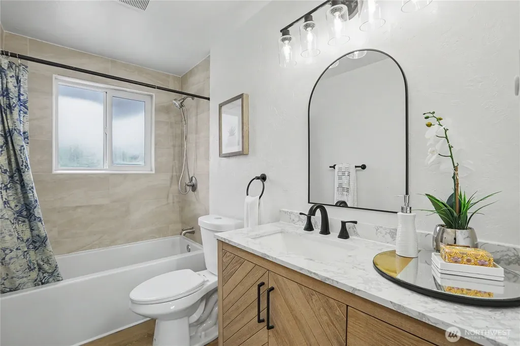 16823 15th Avenue E Spanaway WA 98387