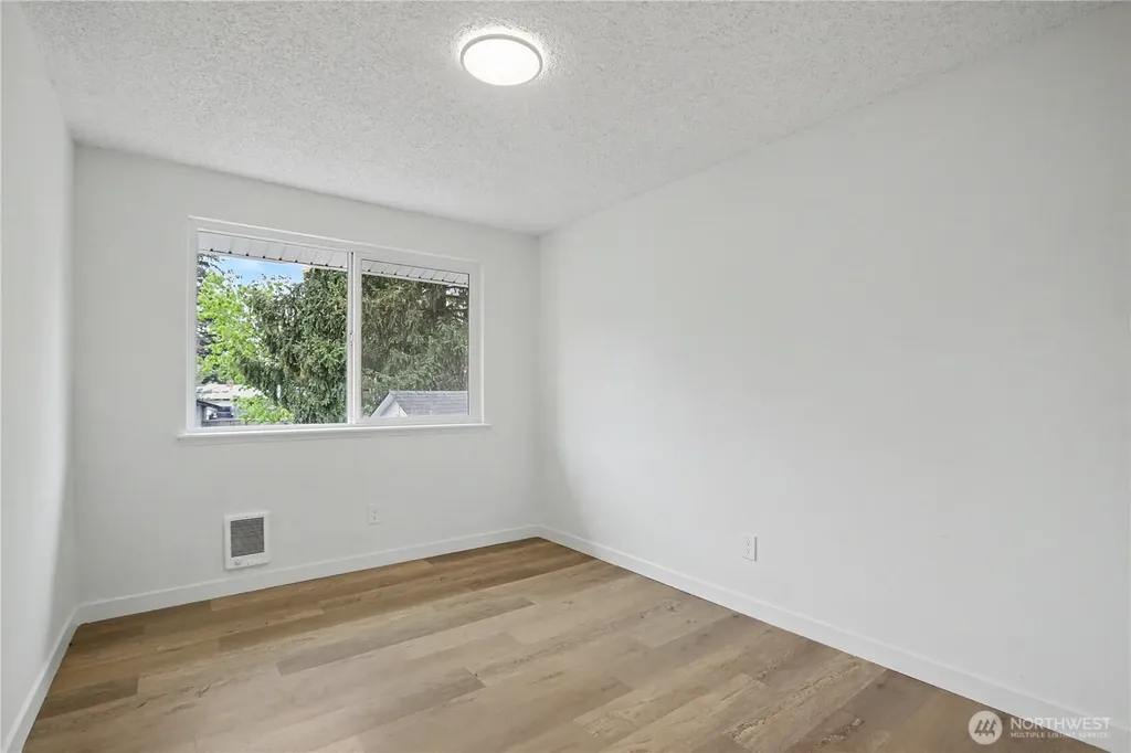 16823 15th Avenue E Spanaway WA 98387