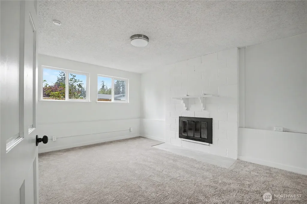 16823 15th Avenue E Spanaway WA 98387