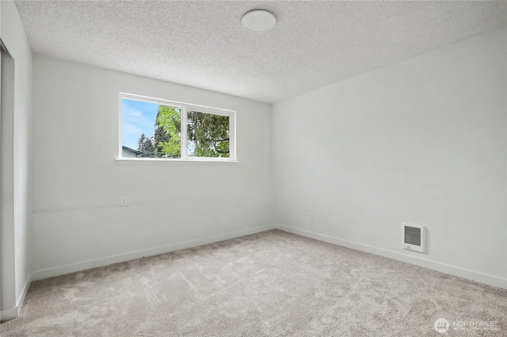 16823 15th Avenue E Spanaway WA 98387