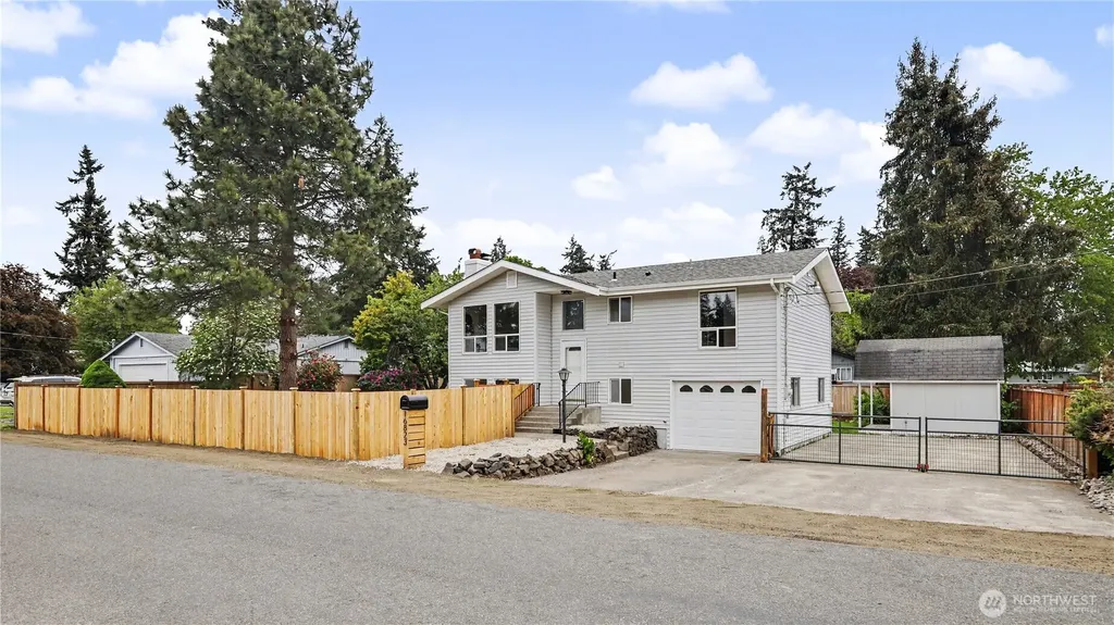 16823 15th Avenue E Spanaway WA 98387
