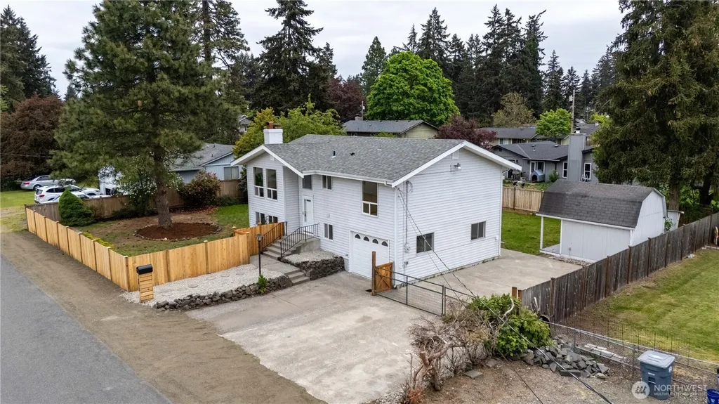 16823 15th Avenue E Spanaway WA 98387