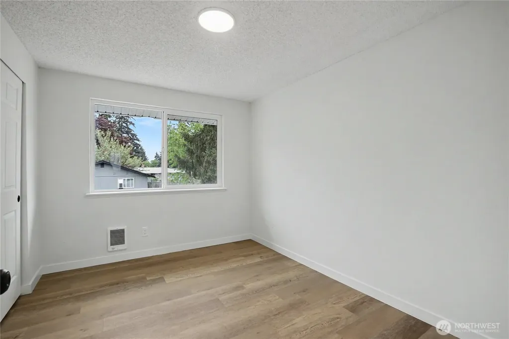 16823 15th Avenue E Spanaway WA 98387
