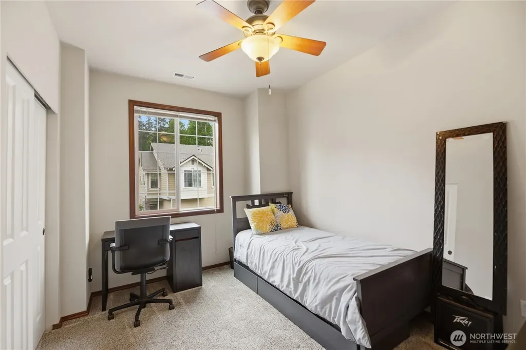 1047 215th Place SE Bothell WA 98021