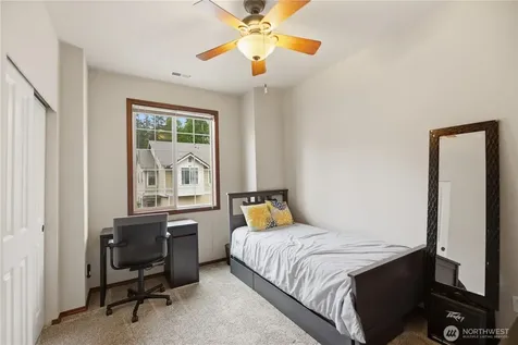 1047 215th Place SE Bothell WA 98021