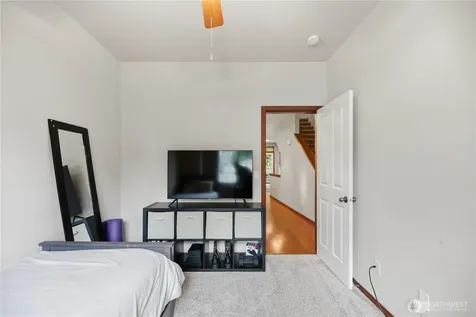 1047 215th Place SE Bothell WA 98021