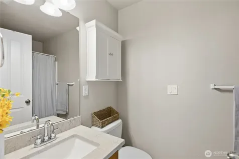 1047 215th Place SE Bothell WA 98021