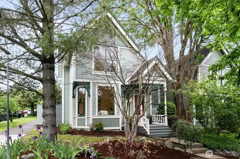 2202 E John Street Seattle WA 98112