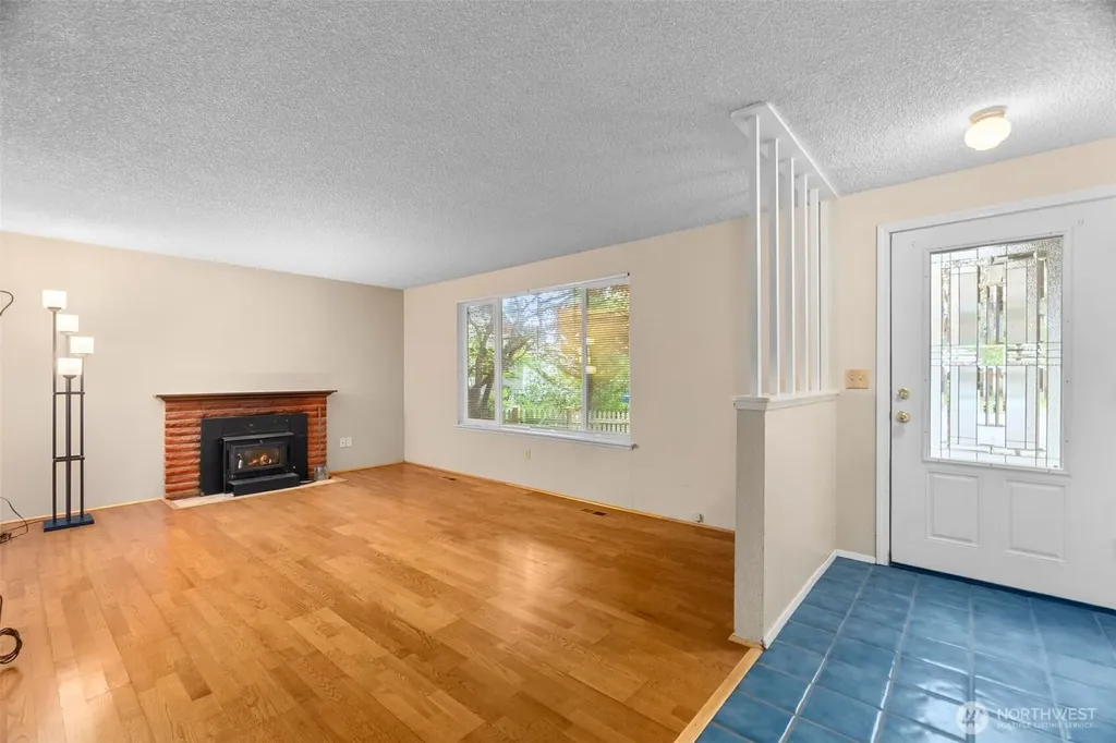 1122 39th Court SE Tumwater WA 98501