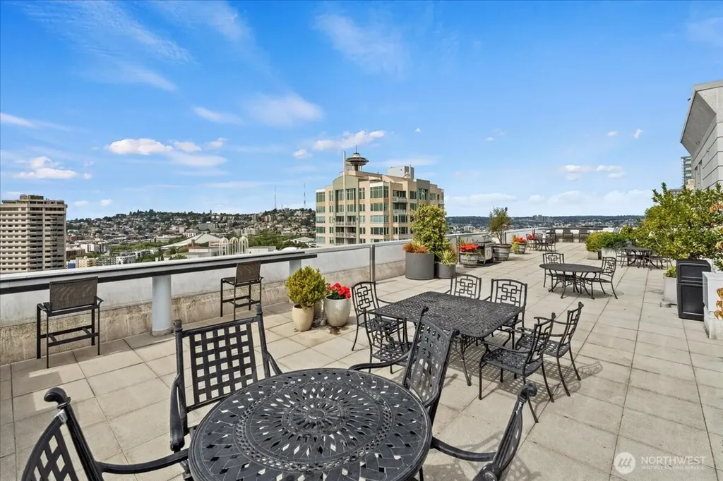 121 Vine Street Seattle WA 98121