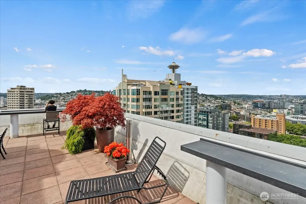 121 Vine Street Seattle WA 98121