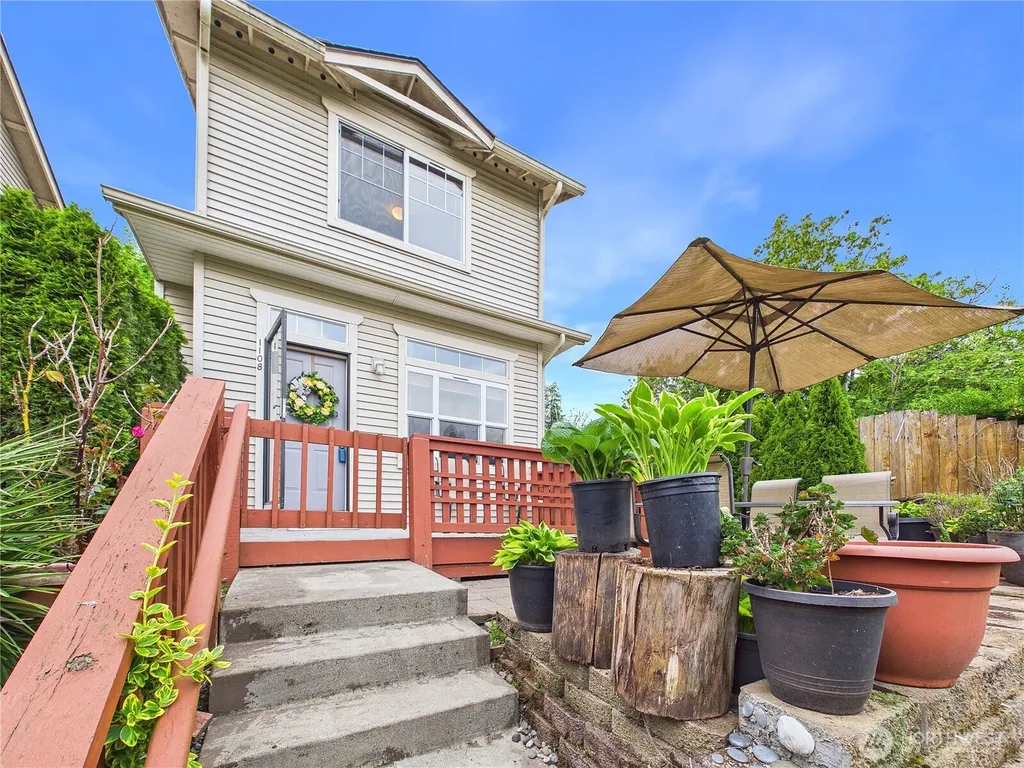 1108 S 207th Street Seatac WA 98198
