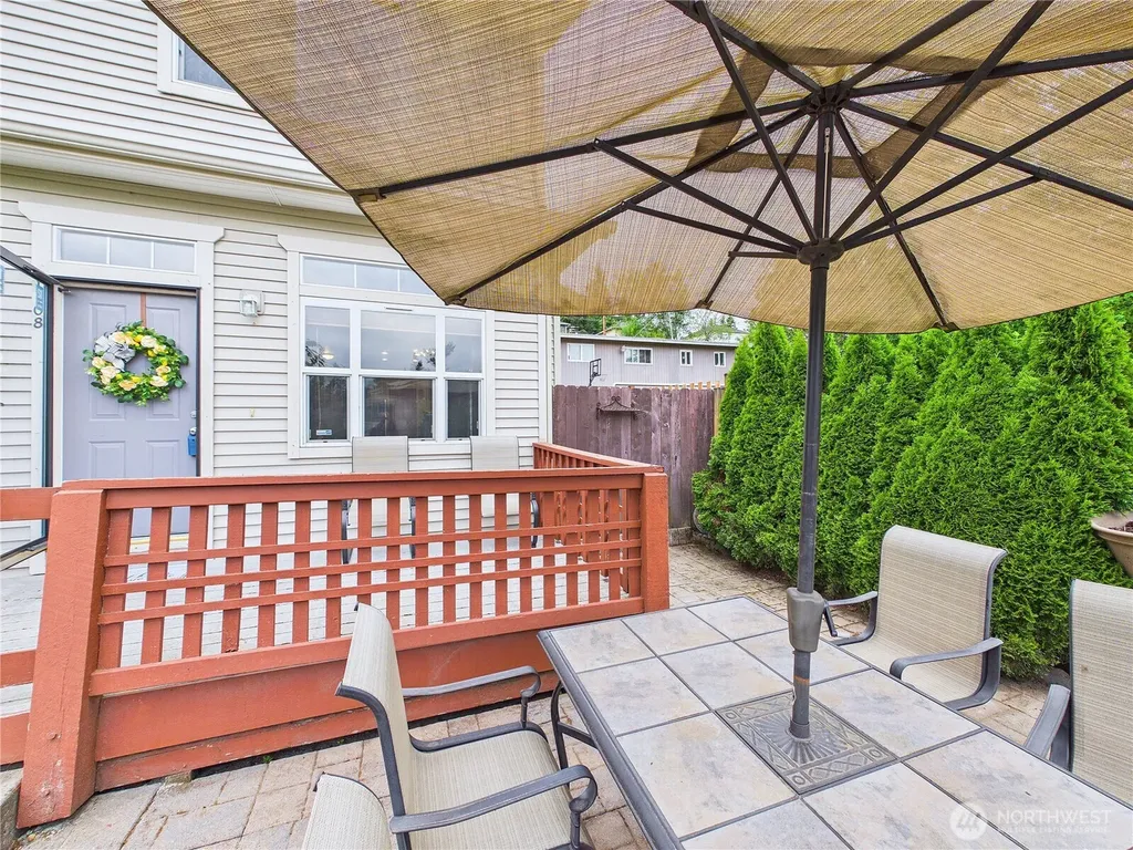 1108 S 207th Street Seatac WA 98198