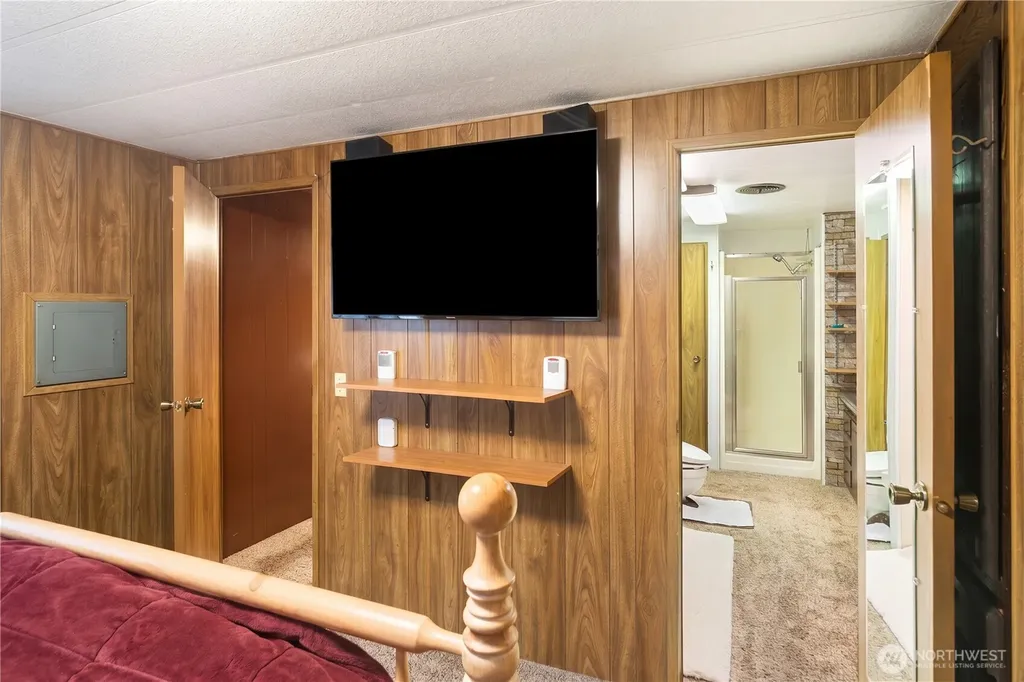 3060 NE Mcwilliams Road Bremerton WA 98311