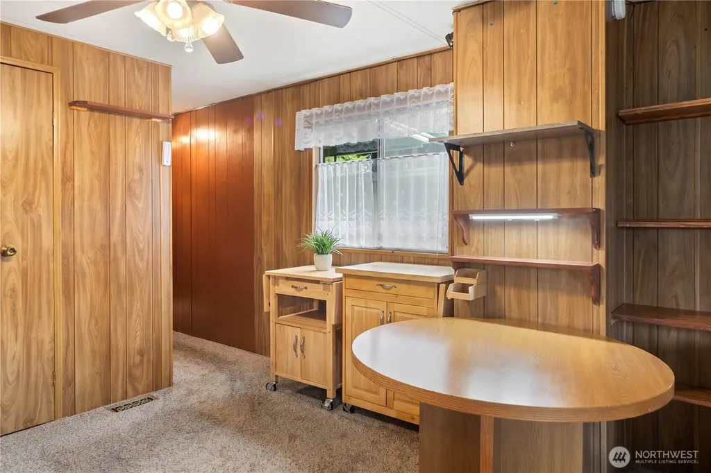 3060 NE Mcwilliams Road Bremerton WA 98311