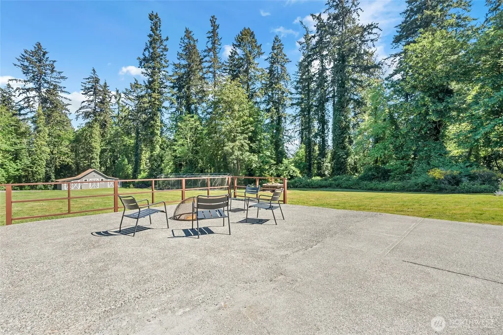 9889 Sportsman Club Road NE Bainbridge Island WA 98110