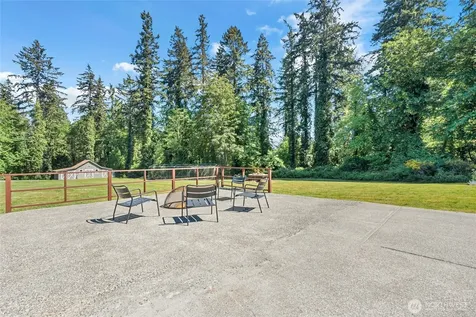 9889 Sportsman Club Road NE Bainbridge Island WA 98110