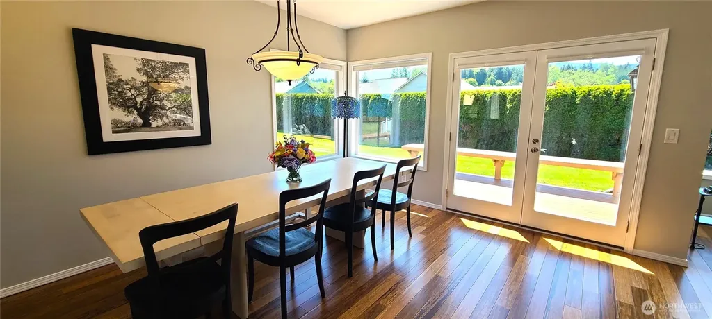 303 Falcon Road Sequim WA 98382