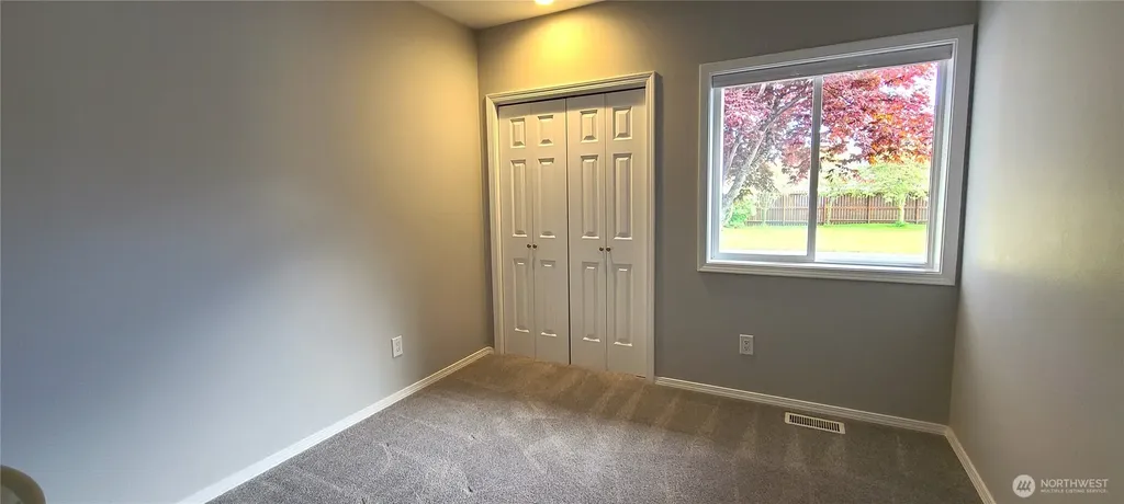 303 Falcon Road Sequim WA 98382