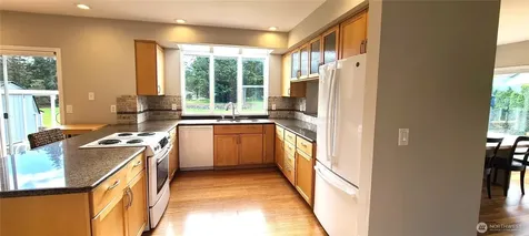 303 Falcon Road Sequim WA 98382
