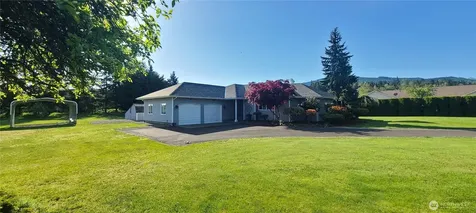 303 Falcon Road Sequim WA 98382