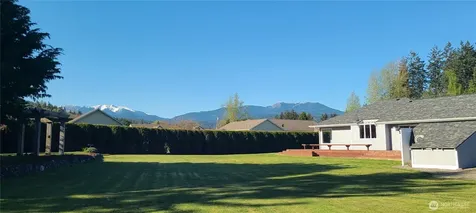 303 Falcon Road Sequim WA 98382