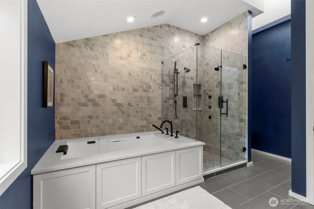6227 95th Place SW Mukilteo WA 98275