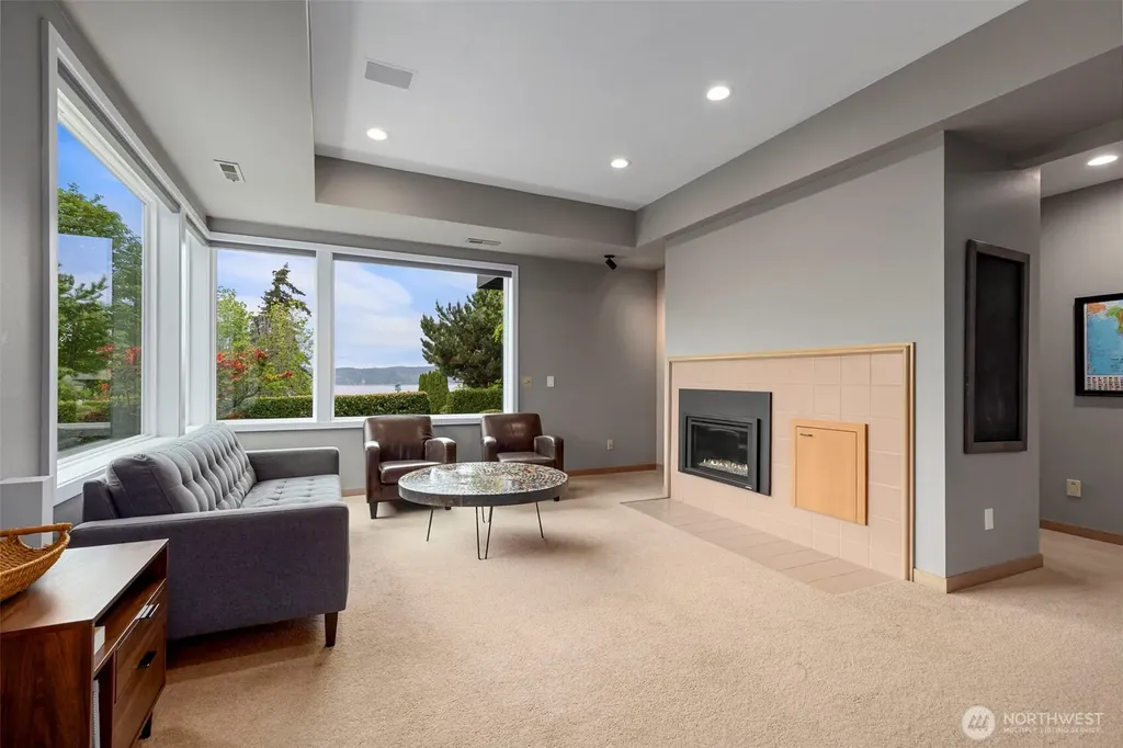 6227 95th Place SW Mukilteo WA 98275