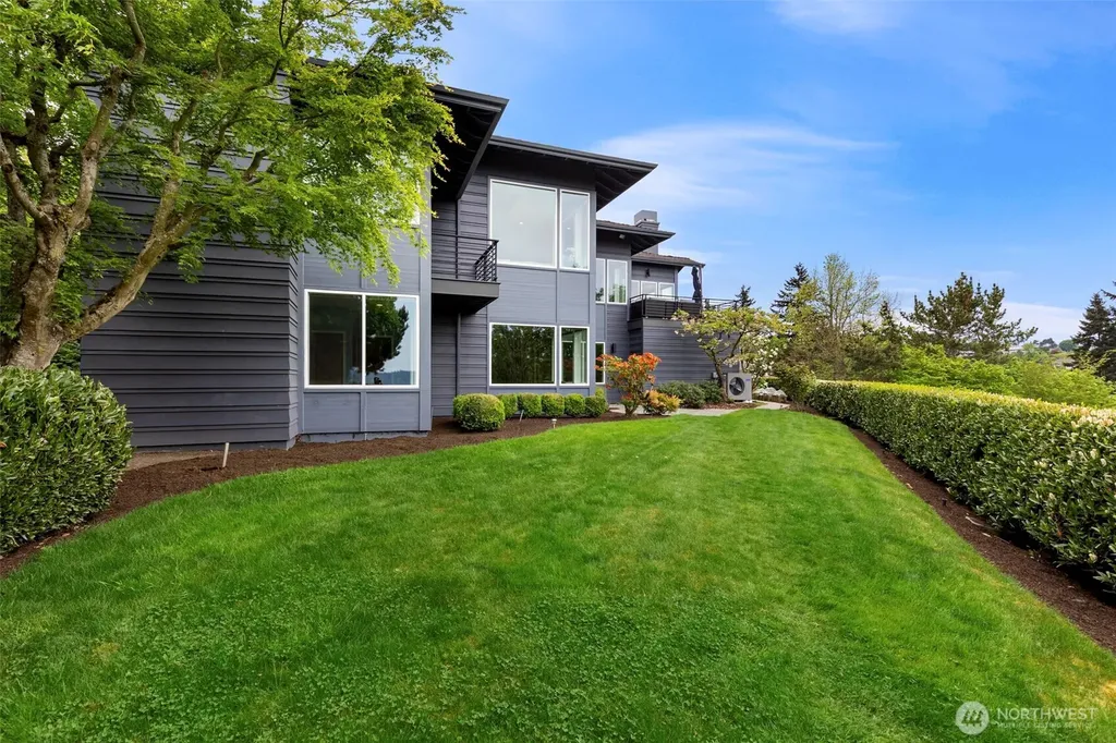 6227 95th Place SW Mukilteo WA 98275