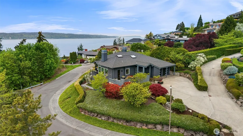 6227 95th Place SW Mukilteo WA 98275