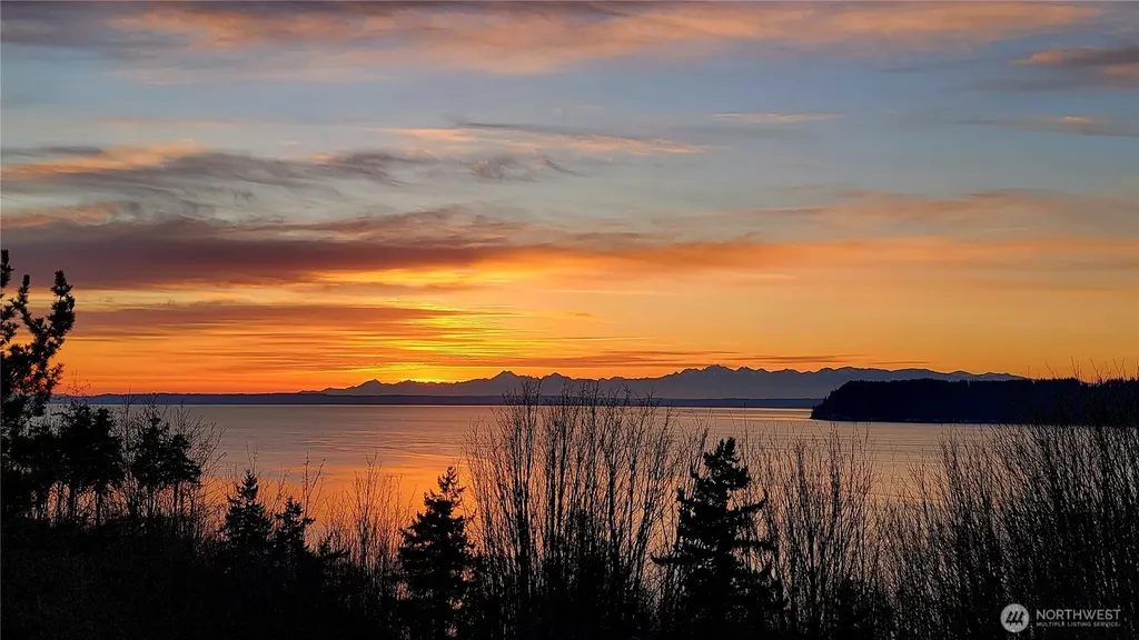 6227 95th Place SW Mukilteo WA 98275