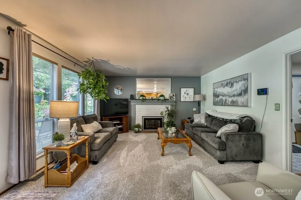 4717 SE Constitution Court Port Orchard WA 98367