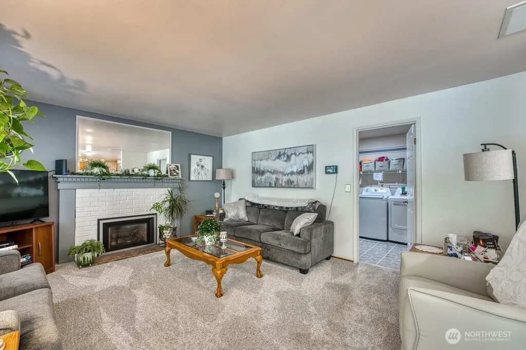 4717 SE Constitution Court Port Orchard WA 98367