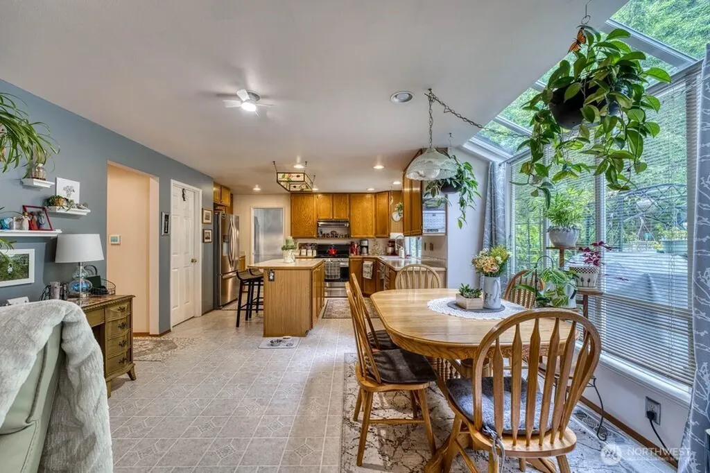 4717 SE Constitution Court Port Orchard WA 98367