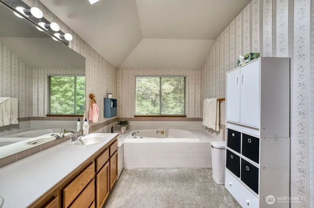 4717 SE Constitution Court Port Orchard WA 98367