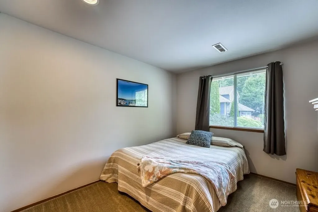 4717 SE Constitution Court Port Orchard WA 98367