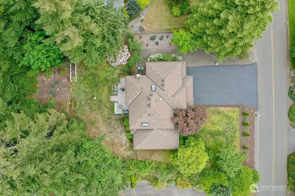 4717 SE Constitution Court Port Orchard WA 98367