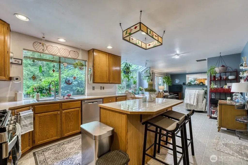 4717 SE Constitution Court Port Orchard WA 98367