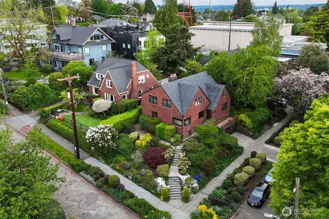 1403 2nd Avenue N Seattle WA 98109