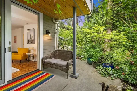 2511 E Roy Street Seattle WA 98112