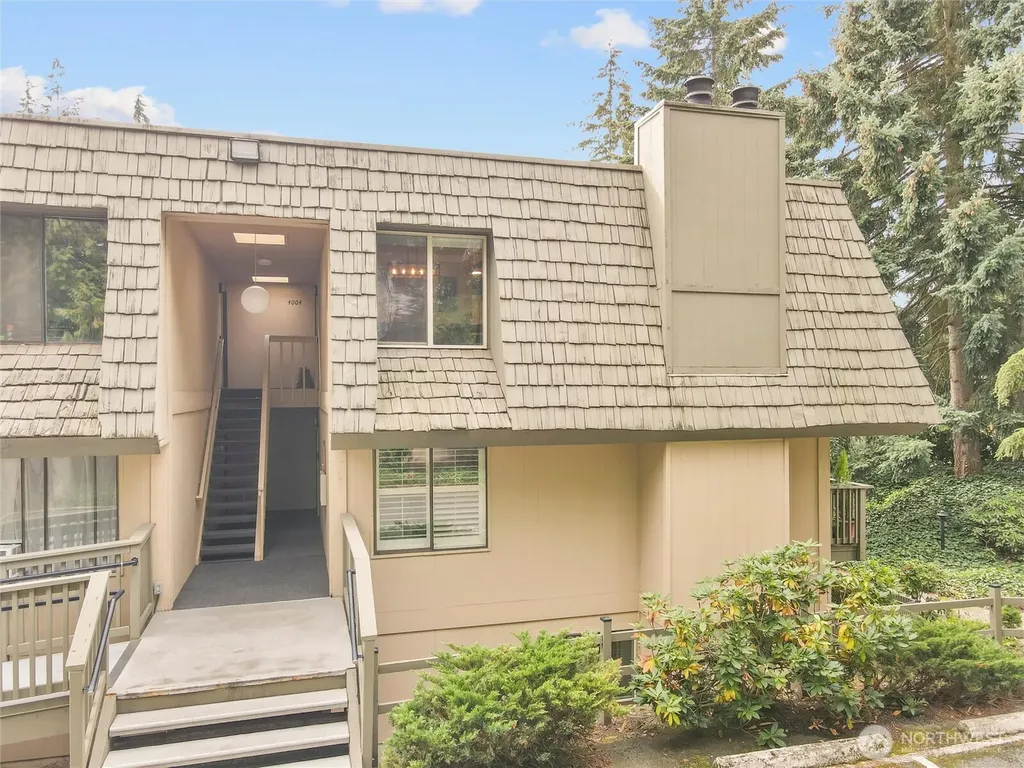 1420 153rd Ave NE Bellevue WA 98007