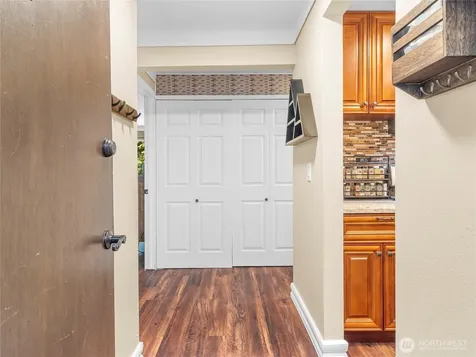 1420 153rd Ave NE Bellevue WA 98007