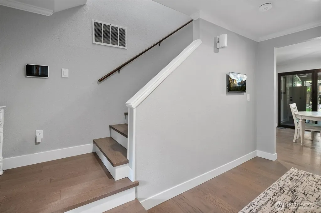 2509 Manorwood Drive Puyallup WA 98374