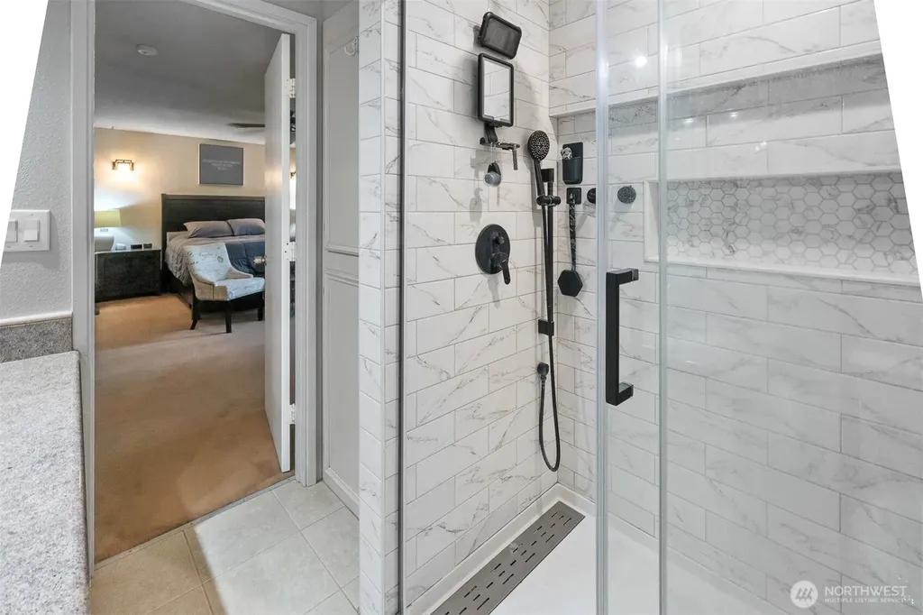 2509 Manorwood Drive Puyallup WA 98374