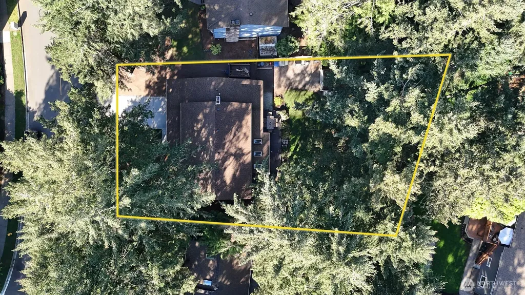2509 Manorwood Drive Puyallup WA 98374