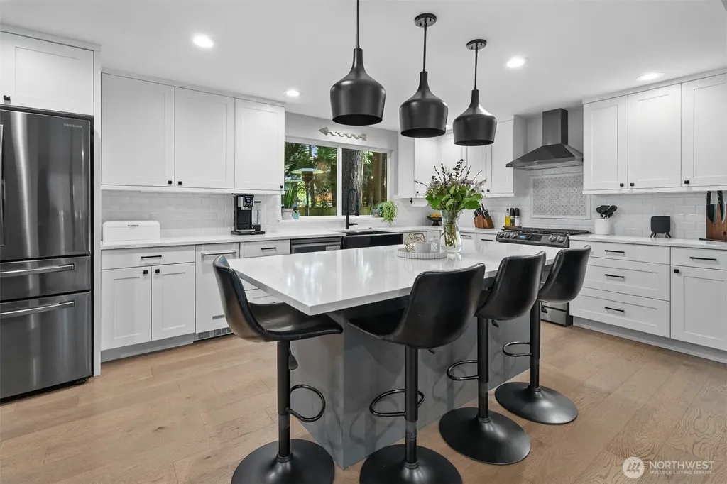2509 Manorwood Drive Puyallup WA 98374