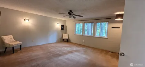 2509 Manorwood Drive Puyallup WA 98374